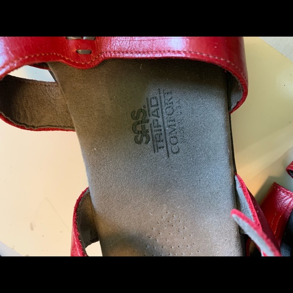 SAS TRIPLE COMFORT RED 9 1/2W sandal EUC - Picture 6 of 7